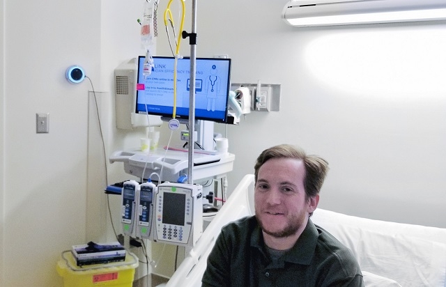 Cedars-Sinai为住院患者配备了基于Alexa的Aiva智能互动平台